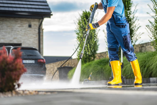 Why Choose Our Certified Pressure Washing Experts for Your Project Needs in Garland, NC?